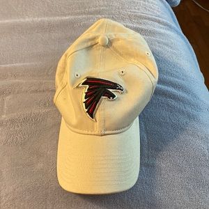 Cream/Beige NFL Atlanta Falcons Hat - New Era, Buckle